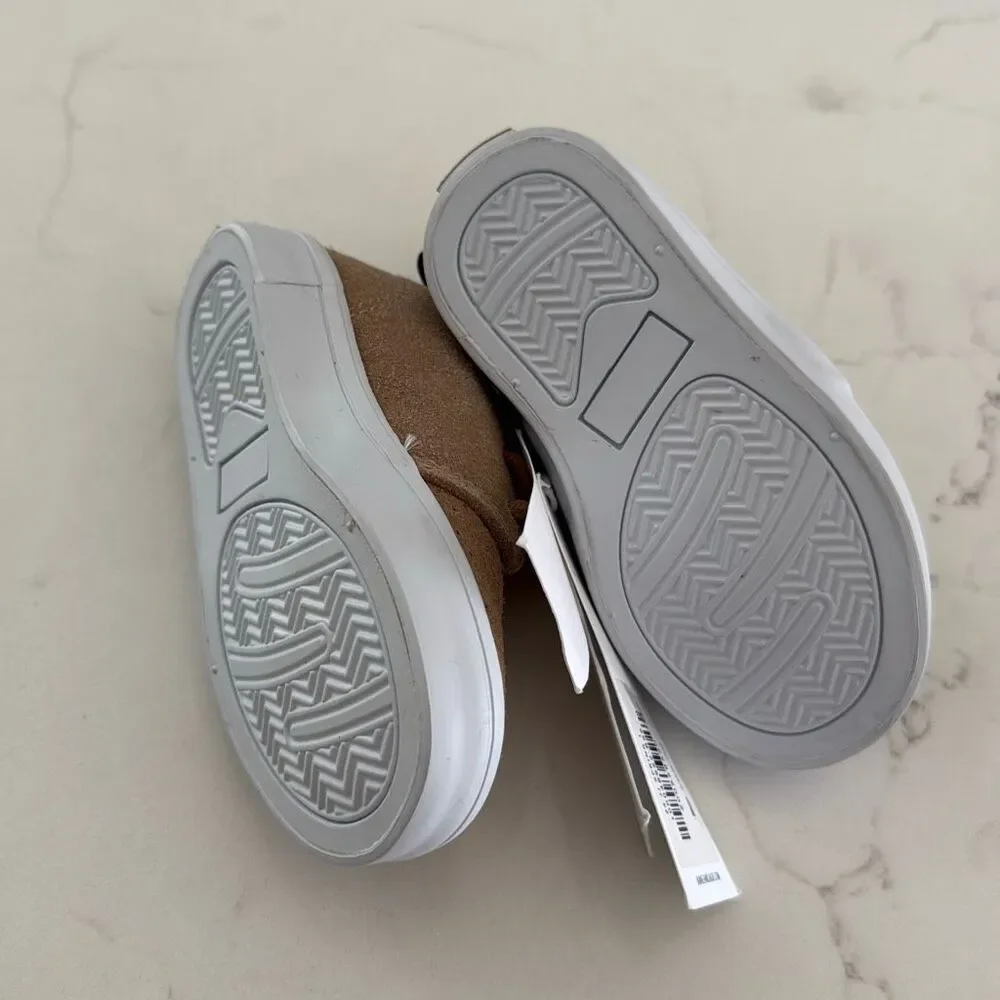 Janie and Jack Suede Perforated Sneaker in Tiger's Eye Size 5